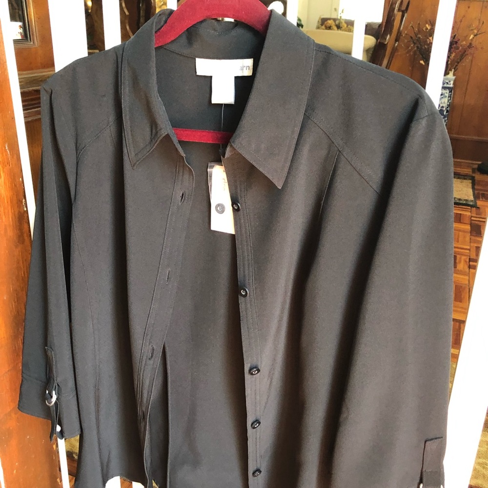 Black Blouse/Light Jacket - Picture 3 of 3